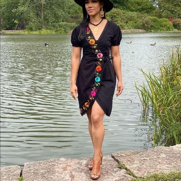 Dresses & Skirts - Stunning handmade Mexican dress
